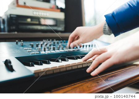 音楽制作 100140744