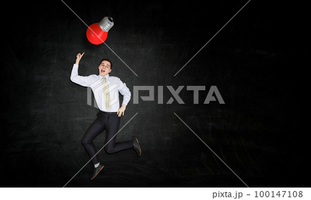 Light bulb as symbol of creativity Light bulb as symbol of creativity 100147108