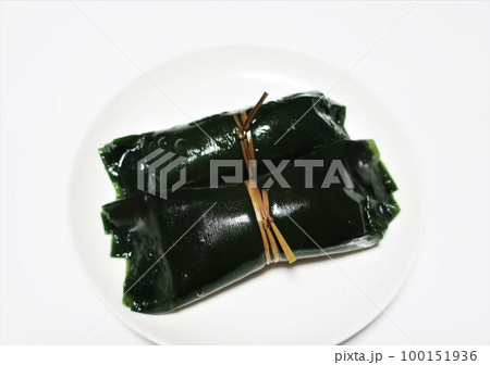 鮭ハラスの昆布巻き 鮭ハラスの昆布巻き 100151936