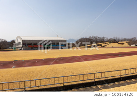 もみじ平総合公園　陸上競技場　 100154320