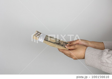 札束 札束 100156610