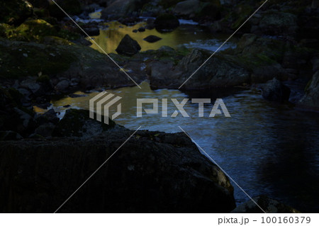 鳥取　四季の散歩　板井原集落 100160379