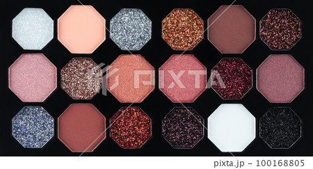 Palette of eyeshadow isolated on white background, top view 100168805