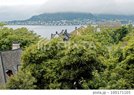 Top view of Alesund City - Norway. Art nouveau architecture 100171105