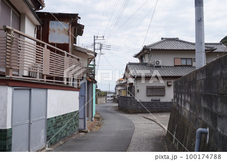 伊南房州通往還と太海の町並み【千葉県鴨川市】 100174788