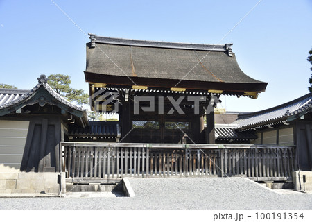 宜秋門　京都御所 100191354