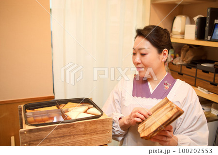小料理屋 100202553