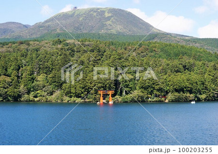 箱根の風景 芦ノ湖(元箱根) 箱根の風景 芦ノ湖(元箱根) 100203255