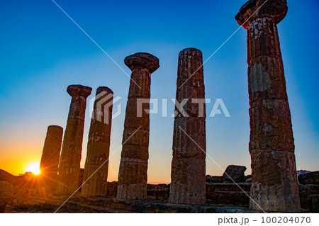 Valley of temples 100204070