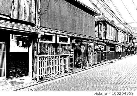 【京都の白黒】京町屋の粋な佇まい 100204958