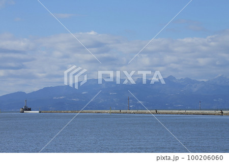 大牟田市 三池港 大寒波 港の風景、 大牟田市 三池港 大寒波 港の風景、 100206060