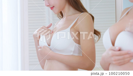 Breast cancer self check concept 100210050