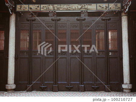 Details of wooden door of Chinese architecture. Details of wooden door of Chinese architecture. 100210727