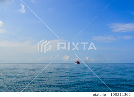 Beautiful seascape of Phu Quoc Island, Vietnam 100211366