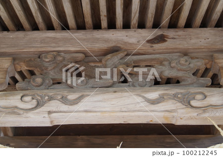 信州 安曇野 堀金の上堀諏訪神社 秋葉社本殿 安曇野の名匠 立川豊八の作品 文政年間の建立 信州 安曇野 堀金の上堀諏訪神社 秋葉社本殿 安曇野の名匠 立川豊八の作品 文政年間の建立 100212245