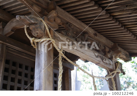 信州　安曇野　堀金の上堀諏訪神社　秋葉社本殿　安曇野の名匠　立川豊八の作品　文政年間の建立 100212246