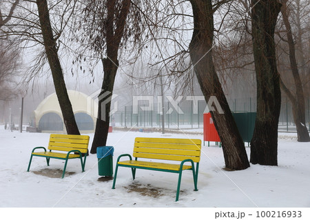 Fog on the winter beach, Chernihiv city winter fog Fog on the winter beach, Chernihiv city winter fog 100216933