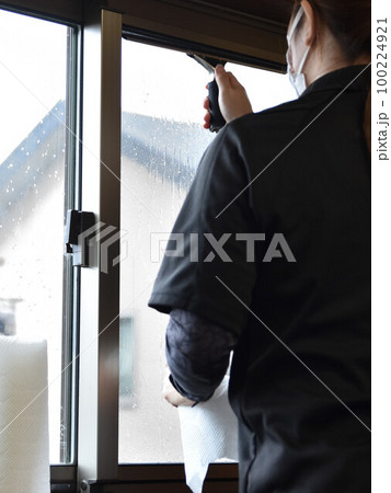 窓ガラス　ウインドウフィルム 100224921