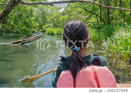 釧路川源流 初夏のカヌー行 釧路川源流 初夏のカヌー行 100237949