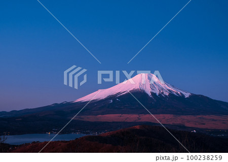 夜明けの富士山 夜明けの富士山 100238259