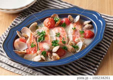 金目鯛のアクアパッツァ 100238261