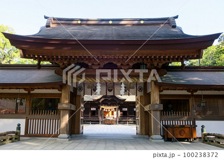 愛媛・大三島 大山祇神社 神門 愛媛・大三島 大山祇神社 神門 100238372