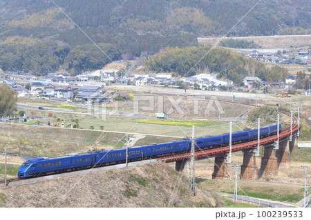 日豊本線・菜の花・883系特急「ソニック」3 日豊本線・菜の花・883系特急「ソニック」3 100239533