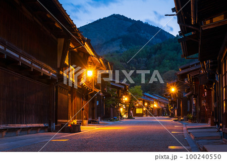 奈良井宿 100240550