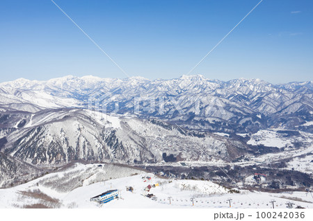 八方尾根スキー場の風景 100242036