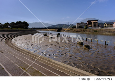 福井県敦賀市櫛川河川公園 100244793