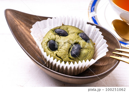 黒豆抹茶マフィン 100251062