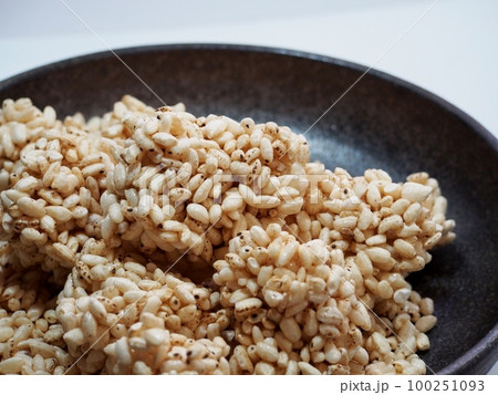 玄米ポン菓子 100251093