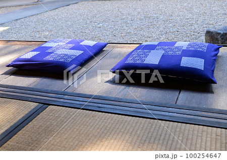 廻船問屋瀧田家の居宅（愛知県常滑市）と座布団 100254647