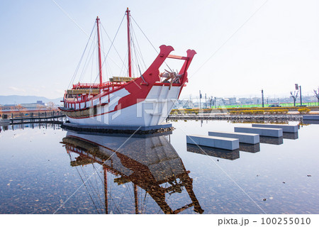 奈良市　平城京跡　復原遣唐使船 100255010