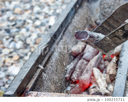 紀州備長炭と焼き鳥コンロ 紀州備長炭と焼き鳥コンロ 100255711