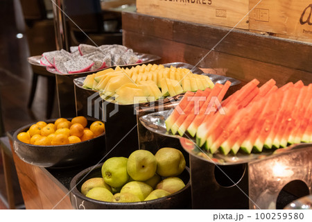 ビュッフェ 100259580