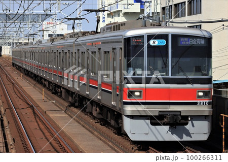 東急 3000系 新高島平駅 東急 3000系 新高島平駅 100266311