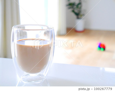 明るいリビング カフェオレ 明るいリビング カフェオレ 100267779