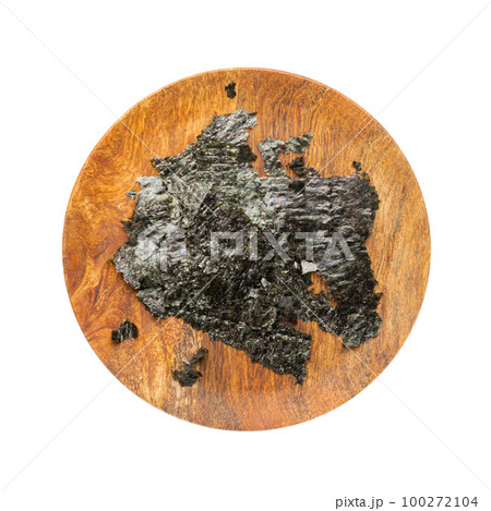 Nori Pieces Isolated, Dried Aonori Seaweed Flakes, Dry Sea Weed Torn Sheet, Seaweed Crumbles, Nori Pieces on White 100272104
