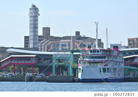鹿児島港 桜島フェリーターミナル 鹿児島港 桜島フェリーターミナル 100272835