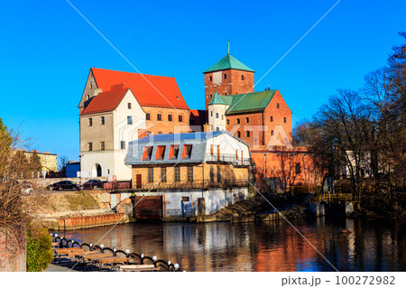 Castle of the Pomeranian Dukes or Darlowo castle on a bank of the Wieprza river in Darlowo, Poland Castle of the Pomeranian Dukes or Darlowo castle on a bank of the Wieprza river in Darlowo, Poland 100272982