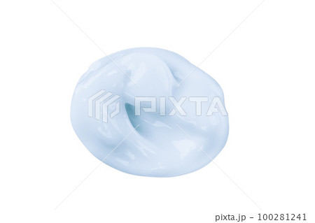 Face cream smear isolated on white background. White lotion swatch. Abstract cosmetic cream texture. 100281241