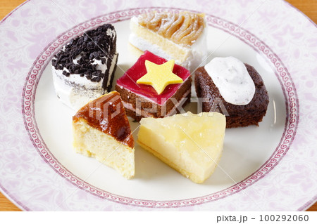 プチケーキ　ケーキバイキング 100292060
