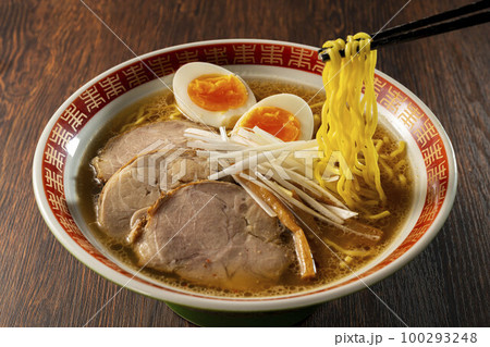 美味しいラーメン 100293248