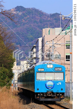【JR西日本】103系（和田岬線：兵庫〜和田岬） 100296521