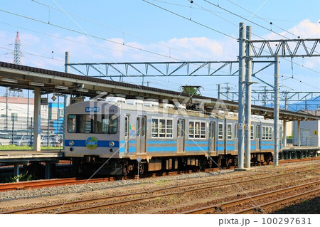 【弘南鉄道】7000系（弘南線：弘前駅） 100297631