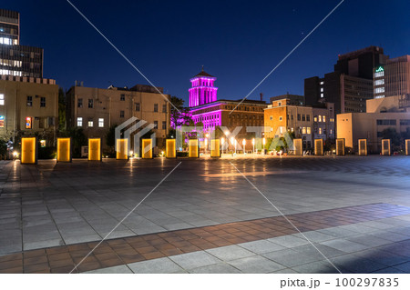 《神奈川県》横浜港町の夜景・象の鼻パーク 100297835