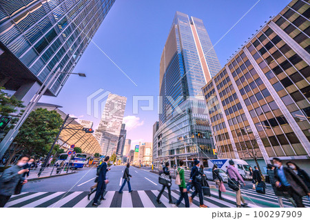 日本の東京都市景観 本日開業の東京ミッドタウン八重洲=3月10日 日本の東京都市景観 本日開業の東京ミッドタウン八重洲=3月10日 100297909