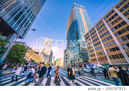 日本の東京都市景観 本日開業の東京ミッドタウン八重洲=3月10日 日本の東京都市景観 本日開業の東京ミッドタウン八重洲=3月10日 100297911