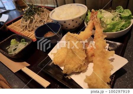 へぎそば天ぷら定食 へぎそばのランチ へぎそば天ぷら定食 へぎそばのランチ 100297919